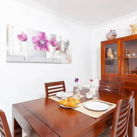Yourhouse Cimbell I, II Apartments *