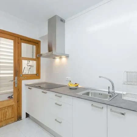 Yourhouse Cimbell I, II Apartments 公寓 阿尔库迪亚港